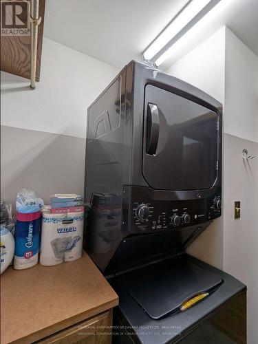 67 Foundry Street, Leamington, ON - Indoor Photo Showing Laundry Room