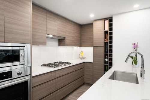 1408-777 Herald St, Victoria, BC - Indoor Photo Showing Kitchen With Upgraded Kitchen