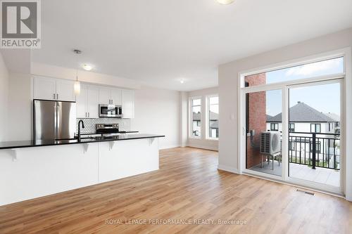 1220 Flycatcher Private, Ottawa, ON - Indoor Photo Showing Kitchen