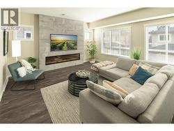 680 Old Meadows Road Unit# 81  Kelowna, BC V1W 5J2