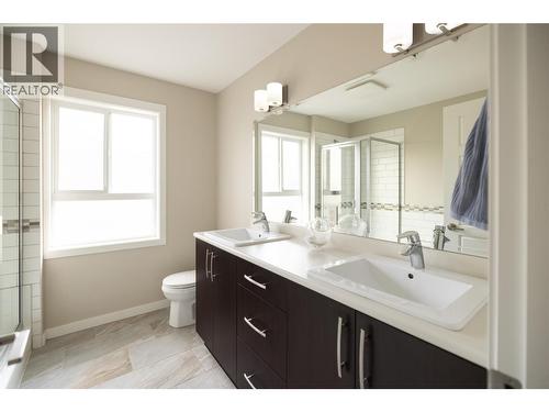 680 Old Meadows Road Unit# 81, Kelowna, BC - Indoor Photo Showing Bathroom