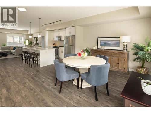 680 Old Meadows Road Unit# 81, Kelowna, BC - Indoor Photo Showing Dining Room