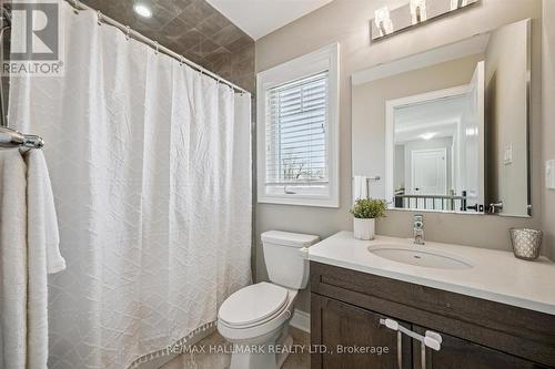 226 Amand Drive, Kitchener, ON - Indoor Photo Showing Bathroom