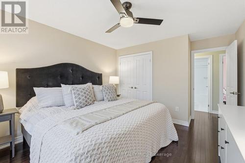 80 - 1401 Plains Road E, Burlington, ON - Indoor Photo Showing Bedroom