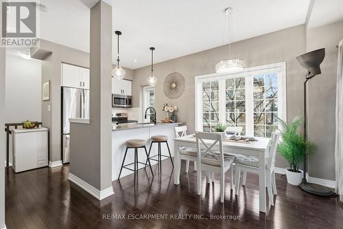 80 - 1401 Plains Road E, Burlington, ON - Indoor Photo Showing Dining Room