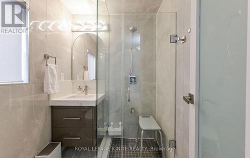 24 Christensen Avenue, Caledon, ON - Indoor Photo Showing Bathroom