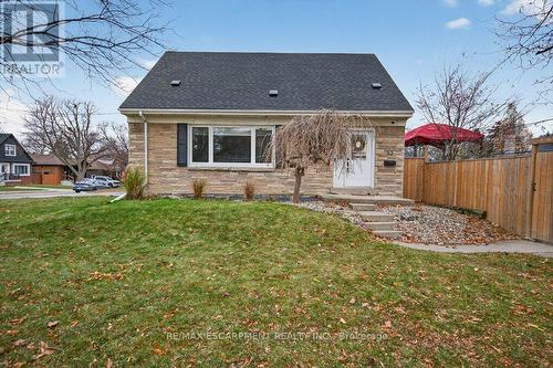 52 Sylvia Crescent, Hamilton, ON - Outdoor