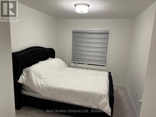 37 George Brier Drive W, Brant (Paris), ON - Indoor Photo Showing Bedroom
