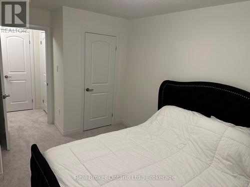 37 George Brier Drive W, Brant (Paris), ON - Indoor Photo Showing Bedroom