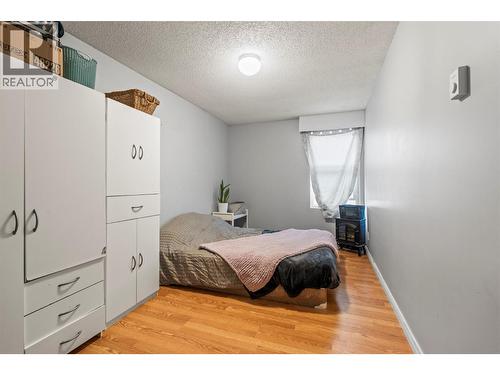 3800 40 Avenue Unit# 38, Vernon, BC - Indoor Photo Showing Bedroom