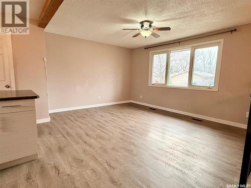 5516 2Nd Avenue N, Regina, SK - Indoor Photo Showing Other Room