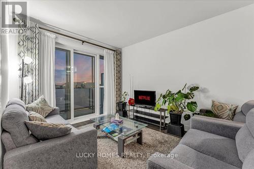 317 - 2550 Simcoe Street, Oshawa, ON - Indoor Photo Showing Living Room