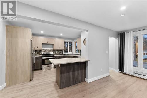 539 Howey, Sudbury, ON - Indoor Photo Showing Kitchen