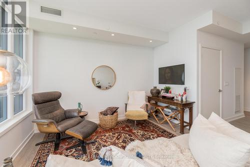 2307 - 1926 Lake Shore Boulevard W, Toronto, ON - Indoor