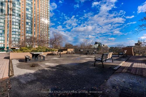 201 - 155 Hillcrest Avenue, Mississauga, ON - Outdoor