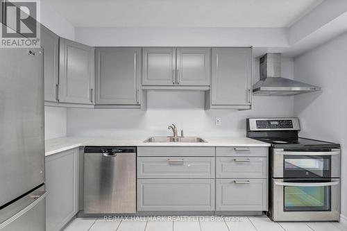98 - 4662 Kingston Road, Toronto, ON - Indoor Photo Showing Kitchen With Double Sink