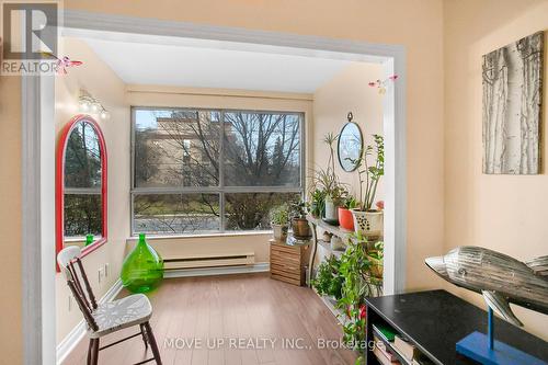203 - 249 Major Mackenzie Drive E, Richmond Hill, ON - Indoor Photo Showing Other Room