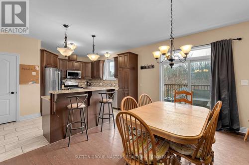 317 Nalon Road, Gananoque, ON - Indoor Photo Showing Dining Room