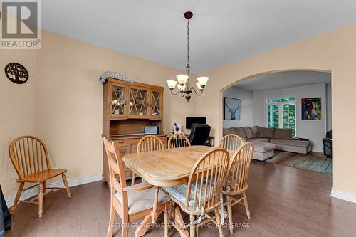 317 Nalon Road, Gananoque, ON - Indoor Photo Showing Dining Room