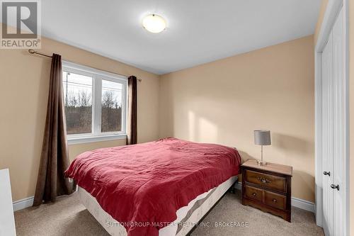 317 Nalon Road, Gananoque, ON - Indoor Photo Showing Bedroom