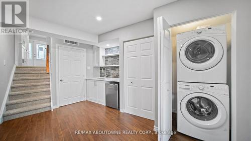 1228 Cornerbrook Place, Mississauga, ON - Indoor Photo Showing Laundry Room