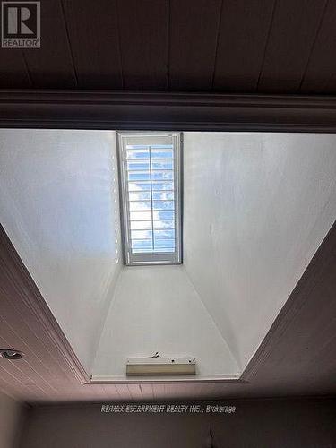 84 Barons Avenue N, Hamilton, ON - Indoor Photo Showing Other Room