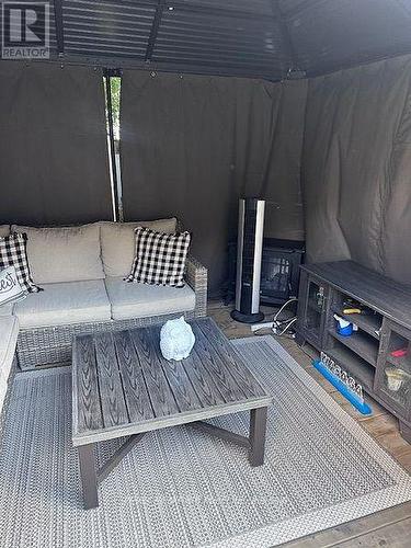 84 Barons Avenue N, Hamilton, ON - 