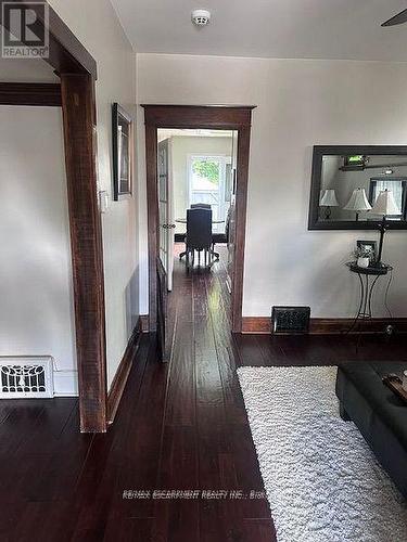 84 Barons Avenue N, Hamilton, ON - Indoor Photo Showing Other Room