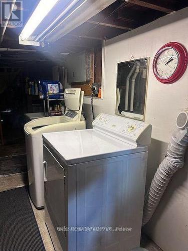 84 Barons Avenue N, Hamilton, ON - Indoor Photo Showing Laundry Room