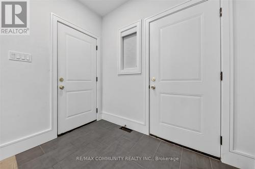 6268 Kingston Road, Toronto, ON - Indoor Photo Showing Other Room