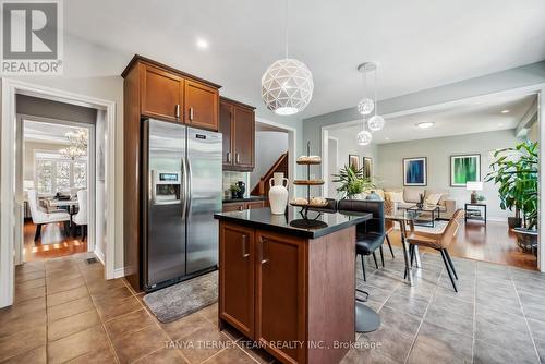165 Rivers Edge Place, Whitby, ON - Indoor Photo Showing Kitchen