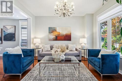165 Rivers Edge Place, Whitby, ON - Indoor Photo Showing Living Room