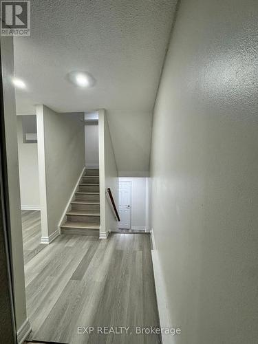 120 - 248 Milestone Crescent, Aurora, ON - Indoor Photo Showing Other Room