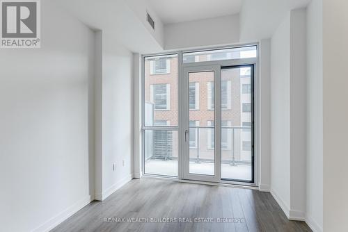 405 - 39 Roehampton Avenue, Toronto, ON - Indoor Photo Showing Other Room