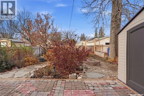 1121 C Avenue N, Saskatoon, SK - Outdoor