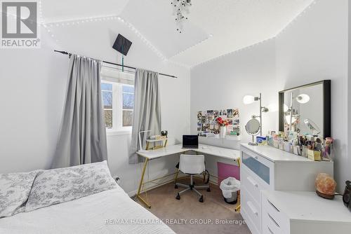 142 Inverkip Avenue, Ottawa, ON - Indoor