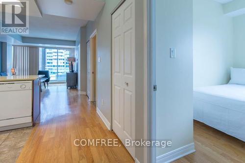 709 - 134 York Street, Ottawa, ON - Indoor