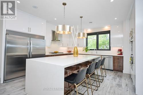 The gourmet kitchen is a true culinary marvel - 10 Pawling Street, St. Catharines (Port Dalhousie), ON - Indoor Photo Showing Kitchen With Upgraded Kitchen