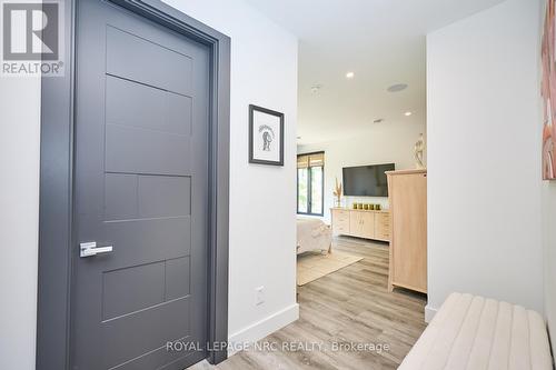 Expansive primary suite - 10 Pawling Street, St. Catharines (Port Dalhousie), ON - Indoor Photo Showing Other Room