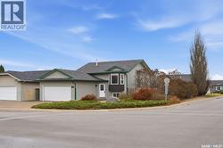 302 Kerr ROAD  Saskatoon, SK S7K 4S3