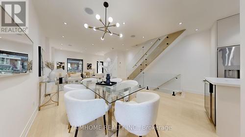 38 Sparkhall Avenue, Toronto, ON - Indoor