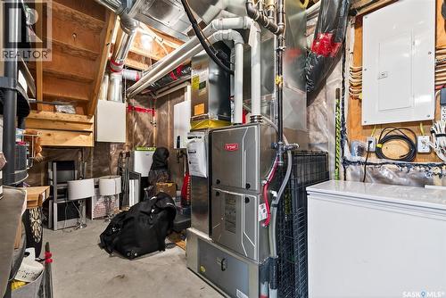 5669 Glide Crescent, Regina, SK - Indoor Photo Showing Basement