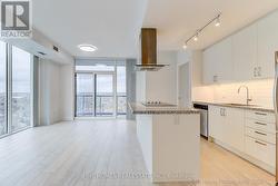 1307 - 20 GATINEAU DRIVE  Vaughan, ON L4J 0A3