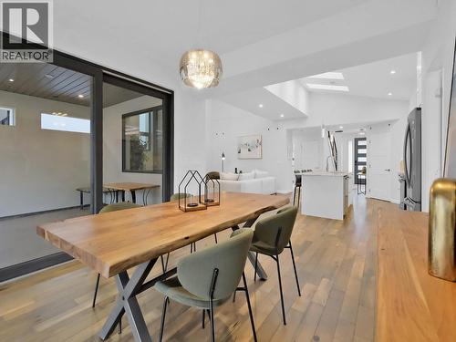 700 Churchill Avenue, Penticton, BC - Indoor Photo Showing Dining Room