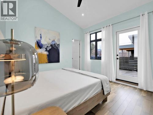 700 Churchill Avenue, Penticton, BC - Indoor Photo Showing Bedroom