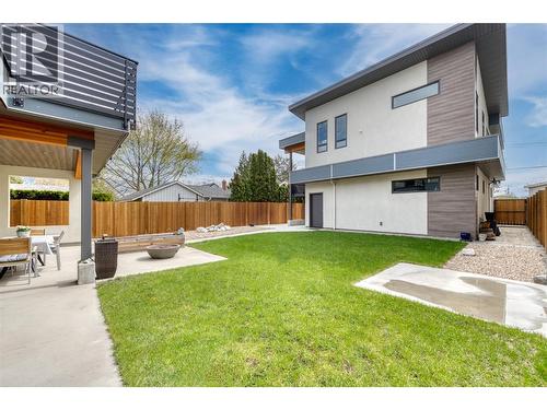 700 Churchill Avenue, Penticton, BC - Outdoor