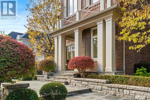 562 Gladwyne Court, Mississauga, ON - Outdoor With Deck Patio Veranda