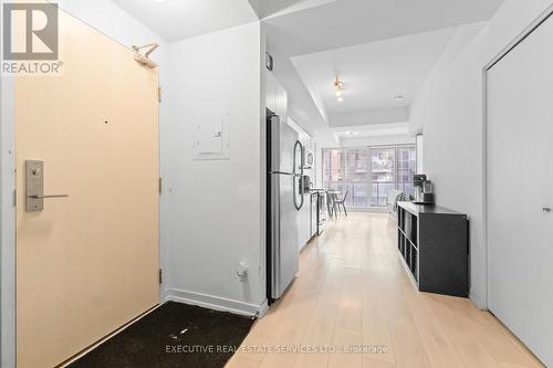 605 - 150 East Liberty Street, Toronto, ON - Indoor Photo Showing Other Room