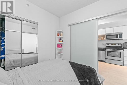 605 - 150 East Liberty Street, Toronto, ON - Indoor Photo Showing Bedroom
