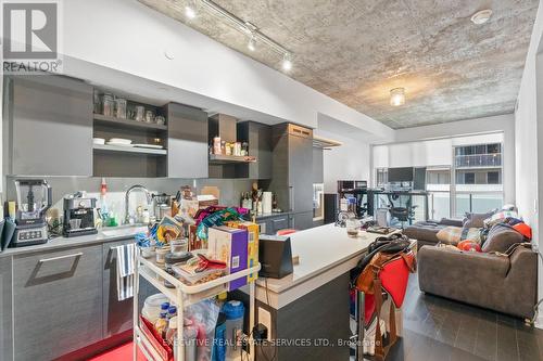 721 - 1030 King Street W, Toronto, ON - Indoor